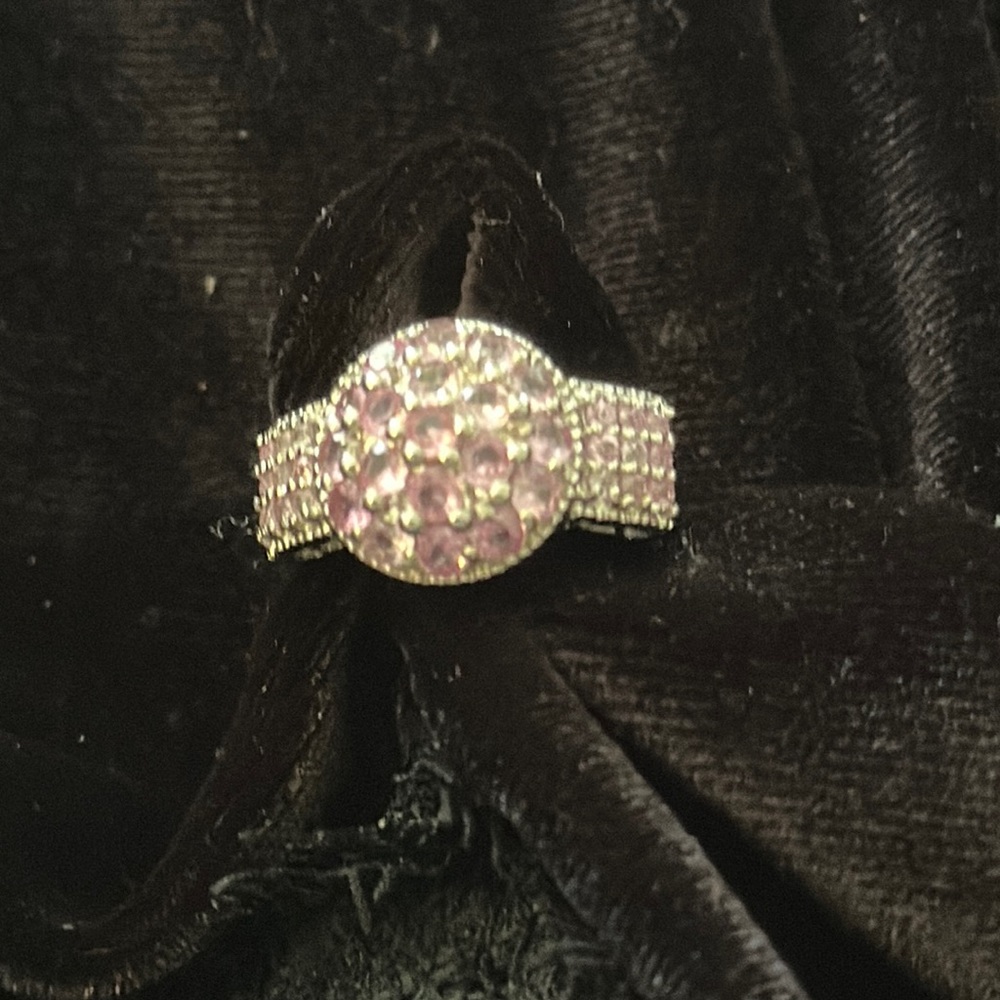 - 925 Sterling Silver W/Pink stones